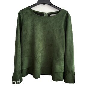 209 West 38 New York Forest Green Faux Suede Top – Size L